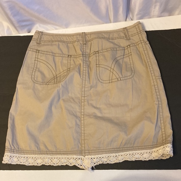 Faded Glory Tan Mini Skirt Size 10 - Picture 3 of 9
